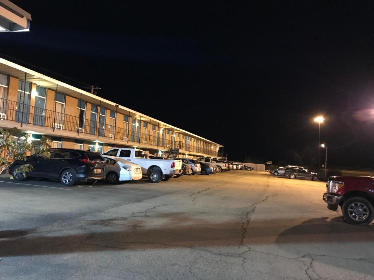 Express Inn نيو ألباني المظهر الخارجي الصورة